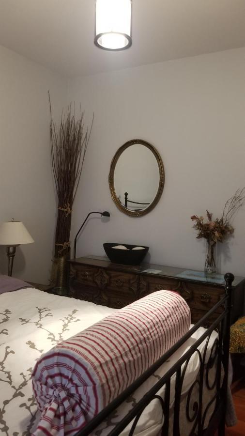 Tina'S Place Отава Екстериор снимка