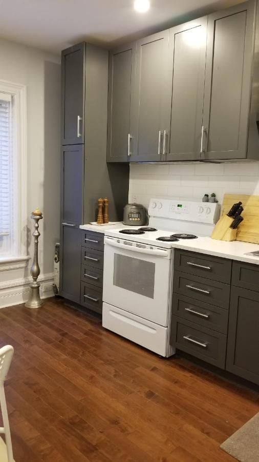 Tina'S Place Отава Екстериор снимка